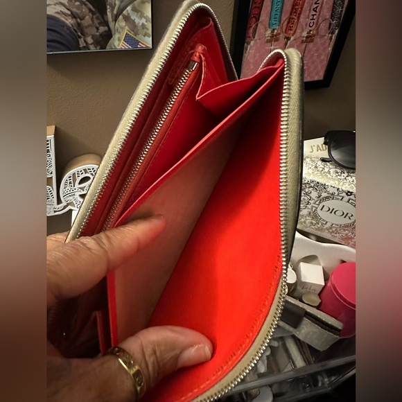 Preloved Celine Wallet Card Bill Holder Large Zip Multifunction (Made In Italy) - Picture 14 of 16